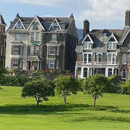 Berkeley House