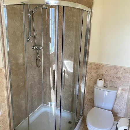 Berkeley House Penzion 4*